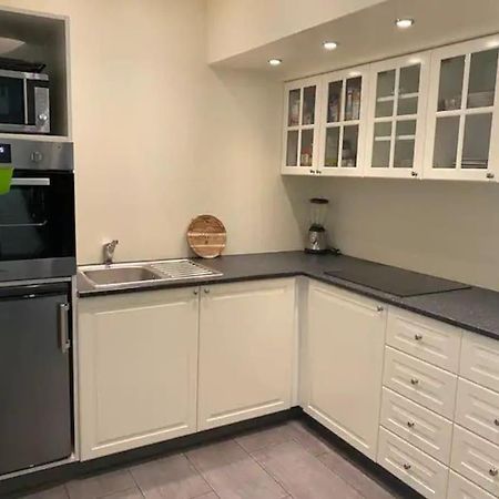 Husavik 2 Bedroom Apartment Екстер'єр фото